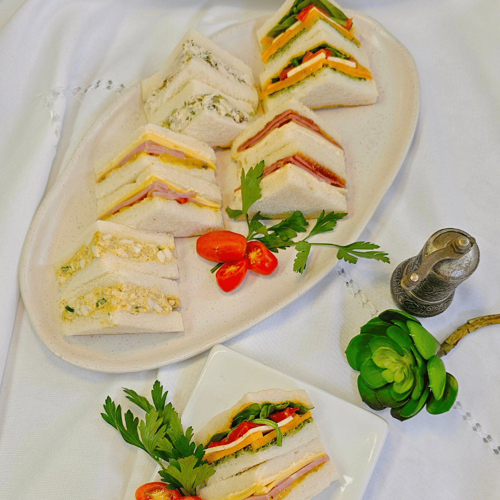 Triangles sandwiches (assortment)